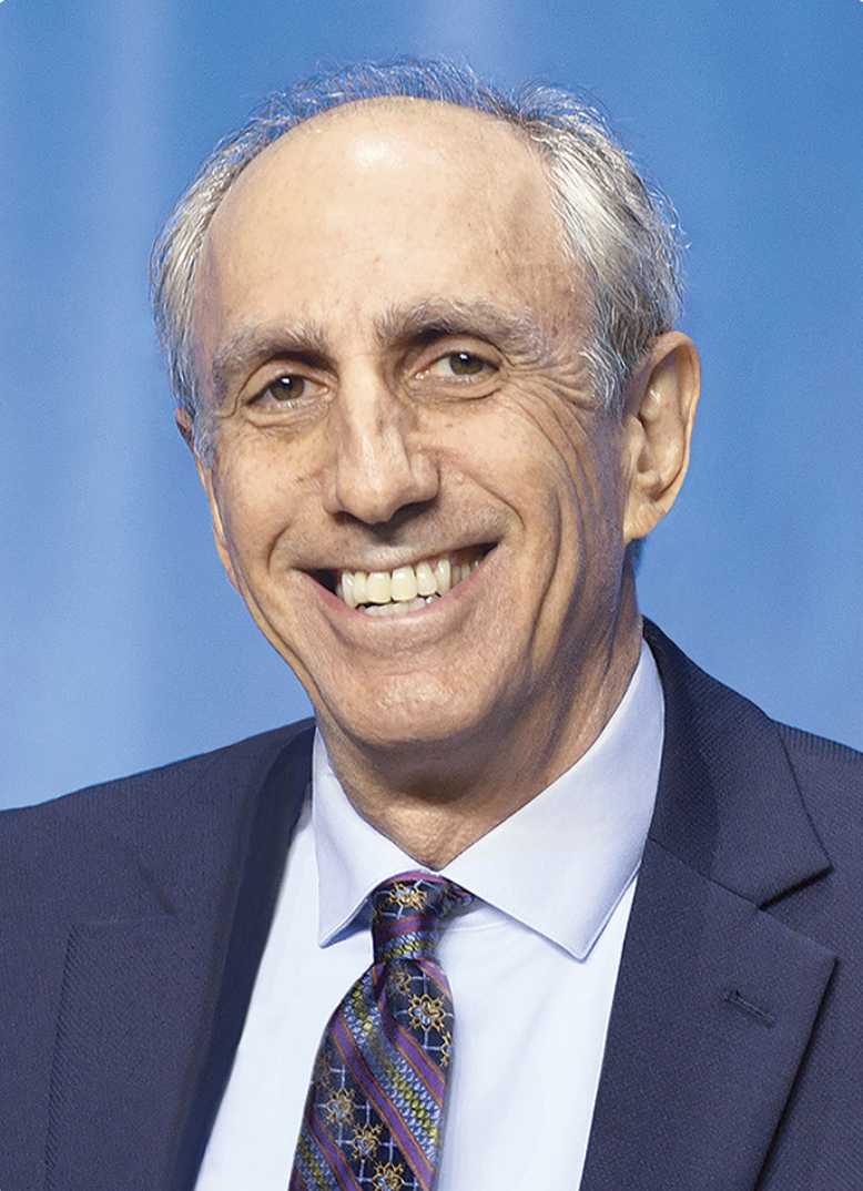 エッカンカーのスピリチュアル・リーダーである、スリ・ダグ・キューニン氏